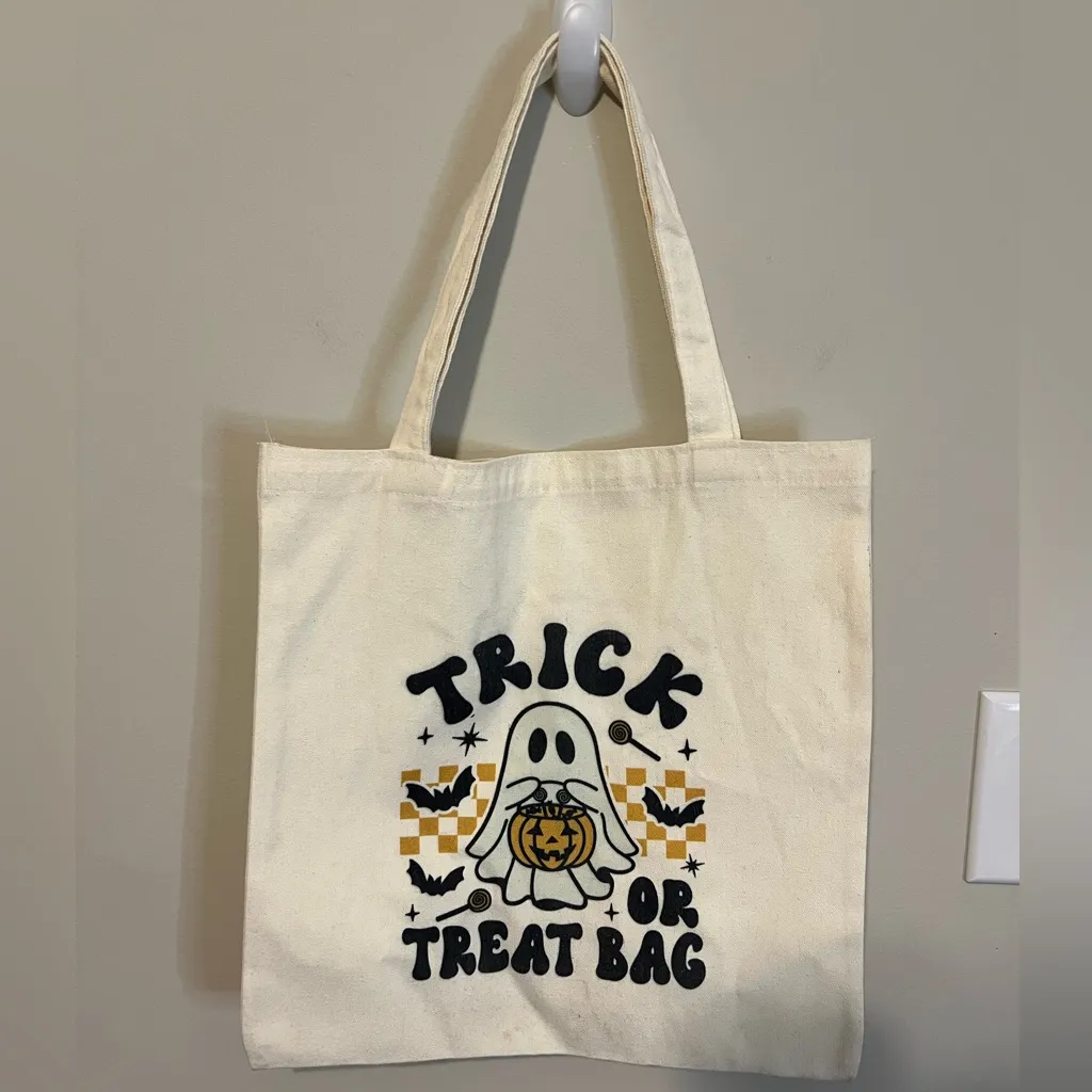 Cream Trick or Treat Ghost Tote Bag - Image 2