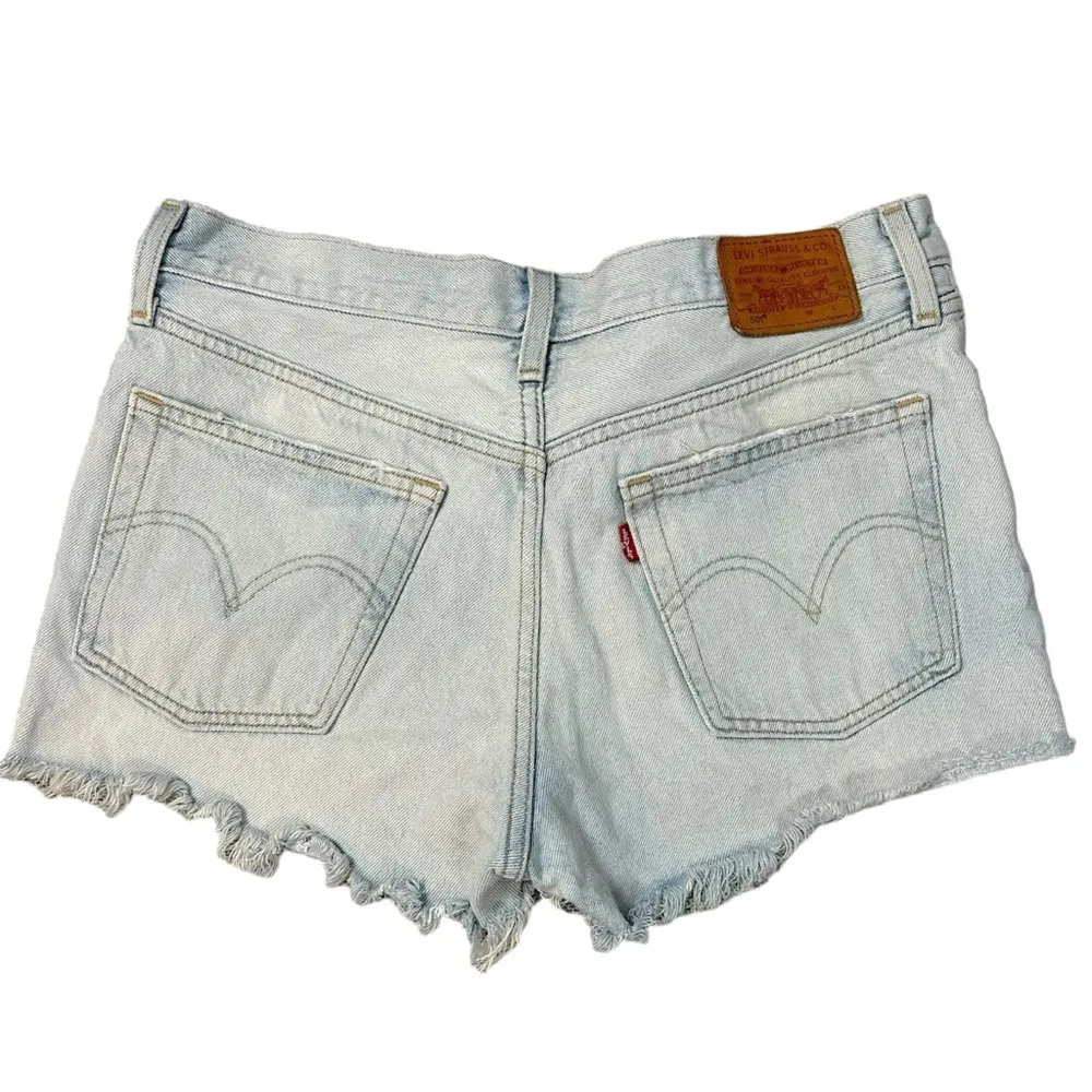 Free People Levi’s 501 Premium Jean Shorts in Light Wash Bleached Size 28 Big E - Image 5