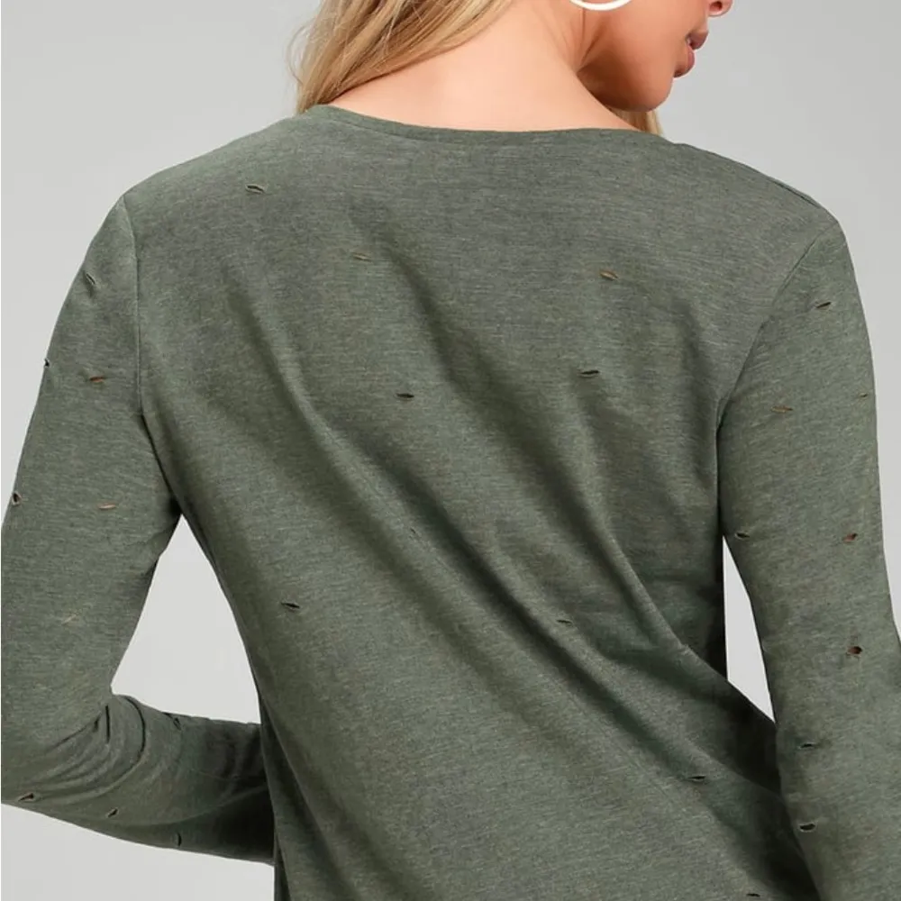 LULU’S CUTTING EDGE OLIVE GREEN DISTRESSED LONG SLEEVE TEE - Image 3