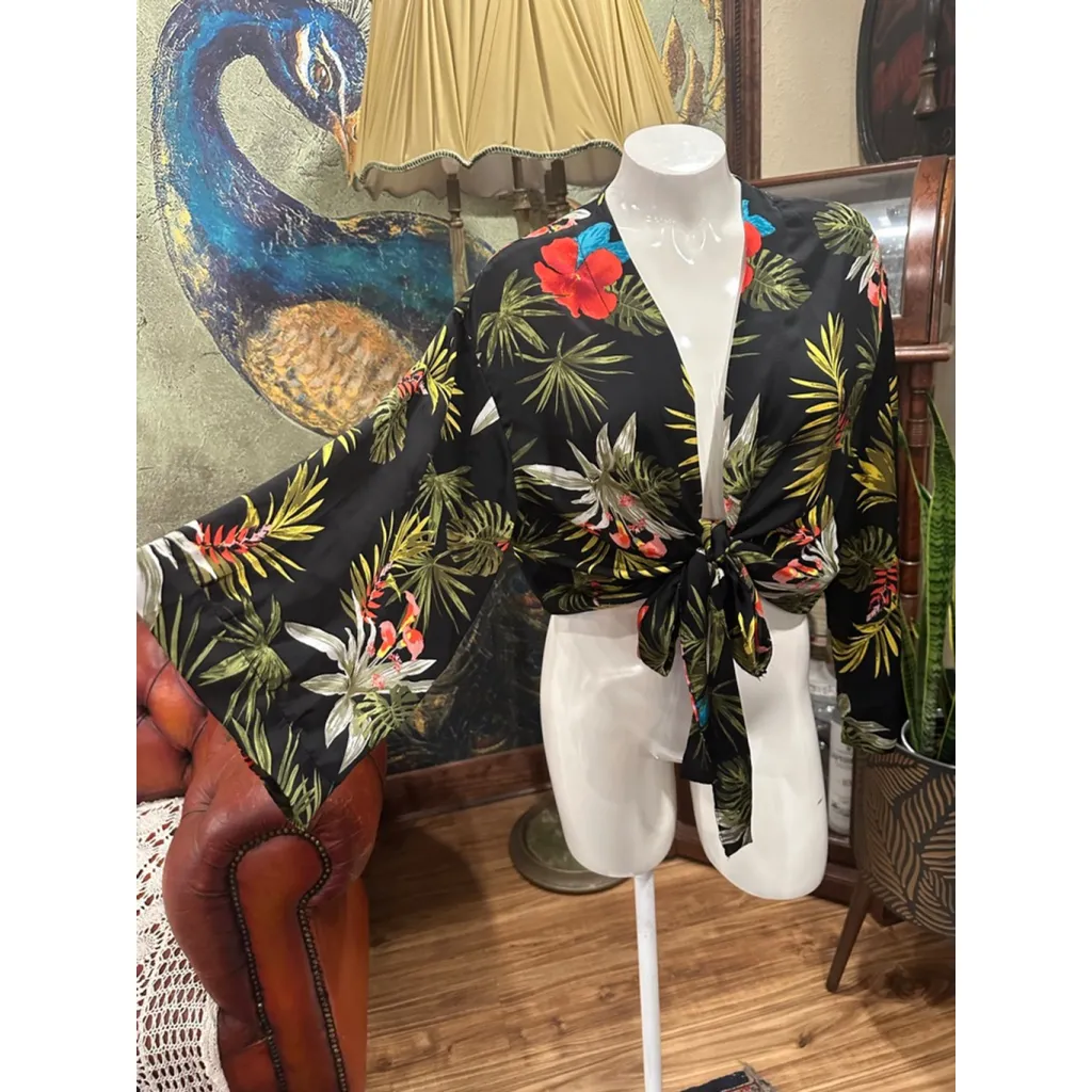 Miss Lili Tropical Floral Tie-Front Kimono Blouse Small Black Hibiscus Boho Wrap - Image 3