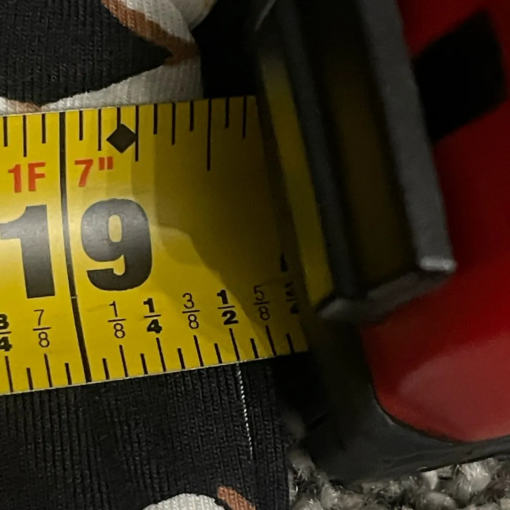 New Isaac Mizrahi Knit Swing Pull On Floral Black and White Short Sleeve Top M - Image 8