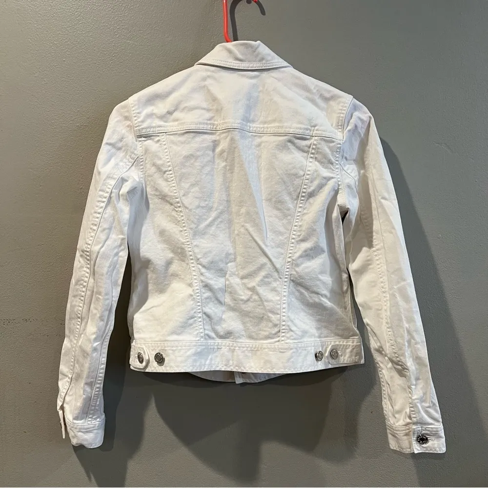 Talbots Petite Women's Classic White Denim Jean Jacket sz Small - Image 3