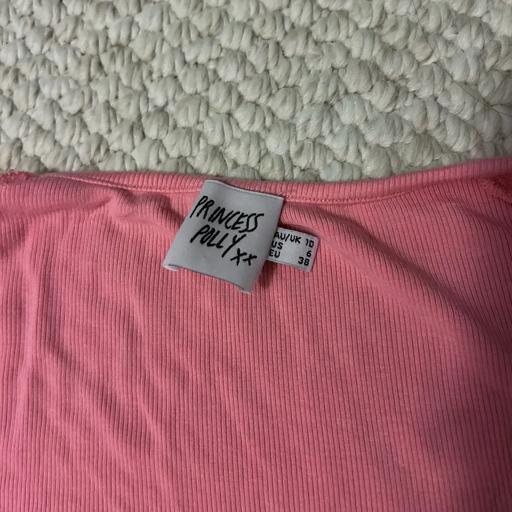 NWOT Princess Polly Dianne Square Neck Short Sleeve Crop Top Pink - Image 6
