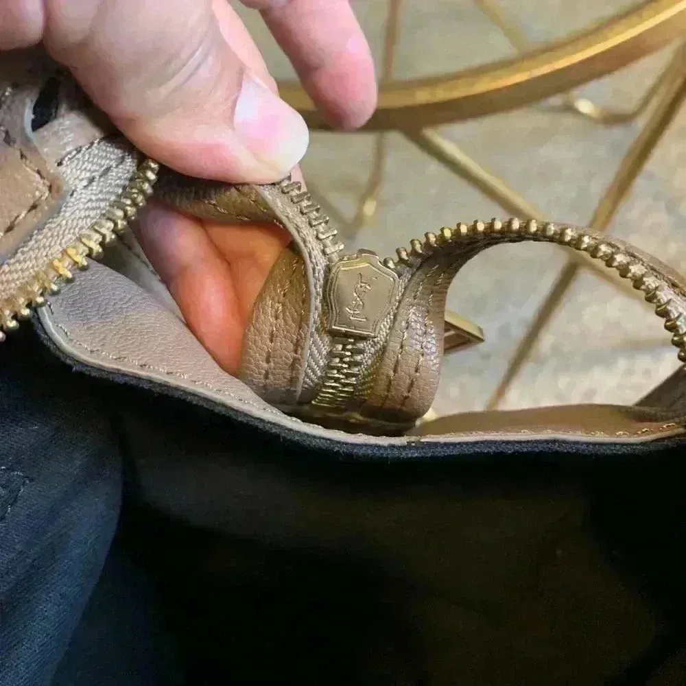 YVES SAINT LAURENT YSL Y Line Cabas Chic Leather Hand Bag Brown Used. Tan - Image 15