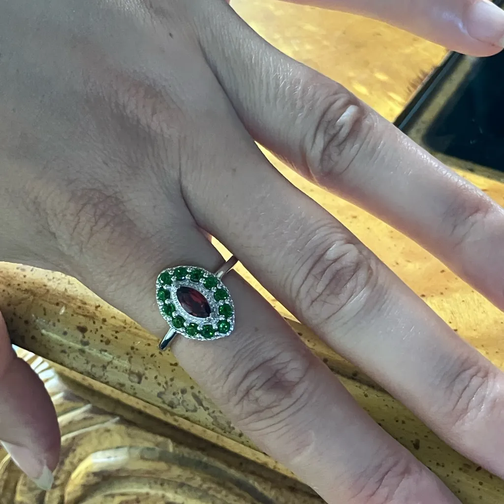 Natural Red Garnet Chrome Diopside Sterling Silver Ring Size 8 - Image 4