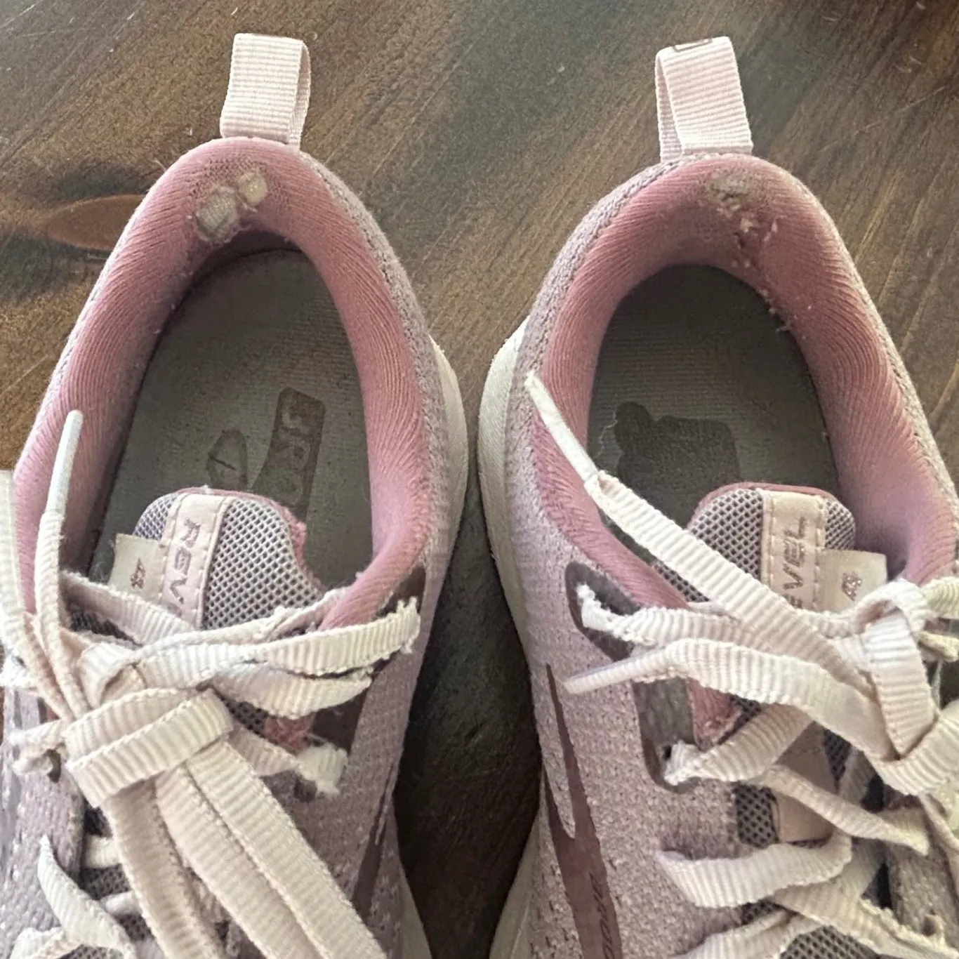 Brooks Revel‎ 4 Women's Running Shoes Knit Sneakers Size 8 Pink Purple Casual - Image 10