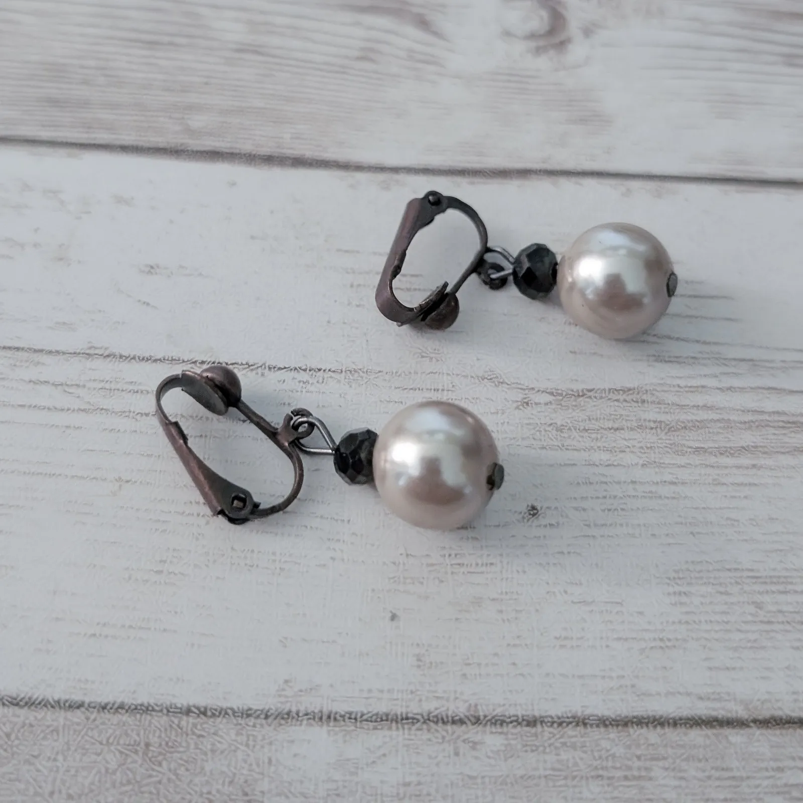 Vintage Clip On Earrings Brown & Faux Pearl Dangle - Image 2