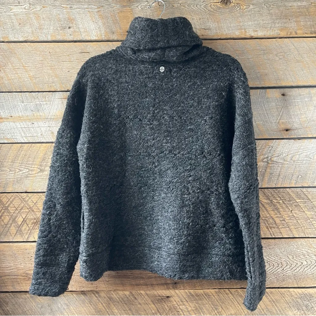 PrAna Size M Women’s Crestland Turtle Neck Sweater Charcoal Wool Blend Thick - Image 4