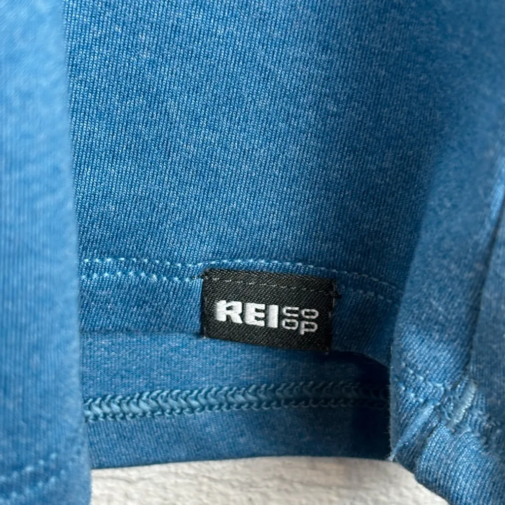 REI Co - Image 4