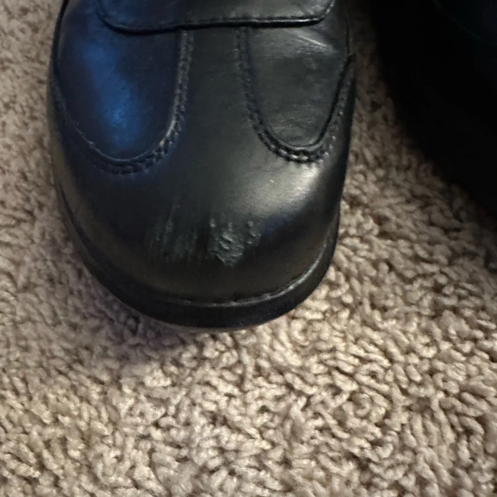 Women’s‎ black Velcro shoes Size undefined - Image 2