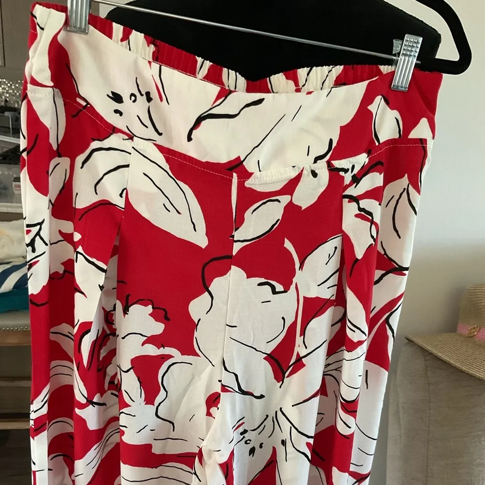 NWT Wide Leg Floral Pants - Image 2