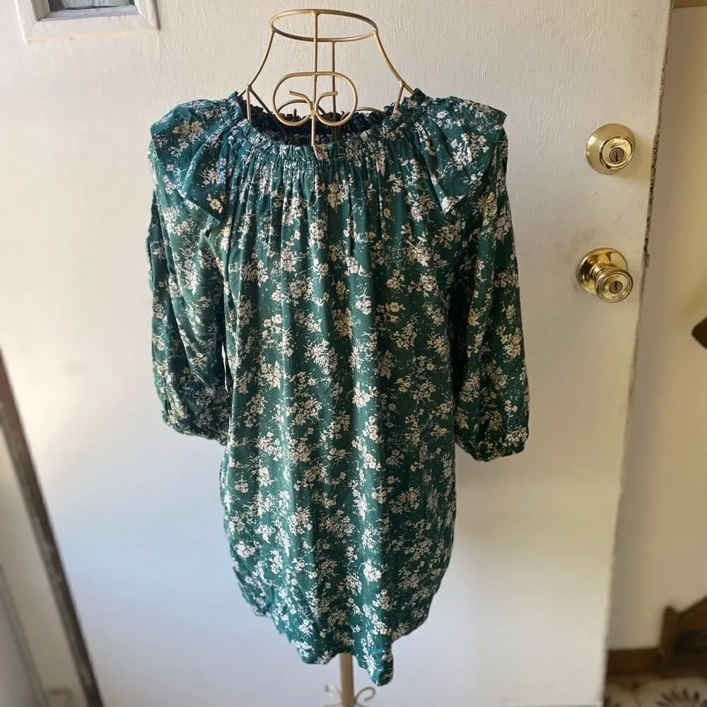 Doe & Rae green floral ruffle detail top S - Image 9