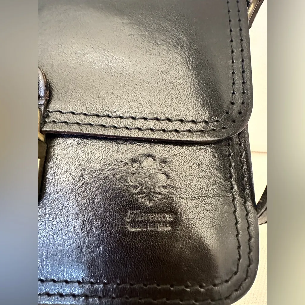 Vintage Florence Made In Italy Black Leather Crossbody Bag Sling Satchel - Image 3
