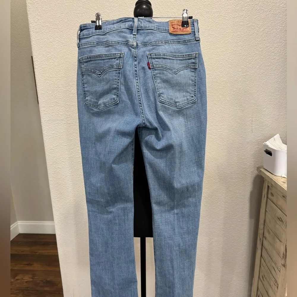 LEVI’S 725 High Rise Bootcut Jeans NWOT - Image 4