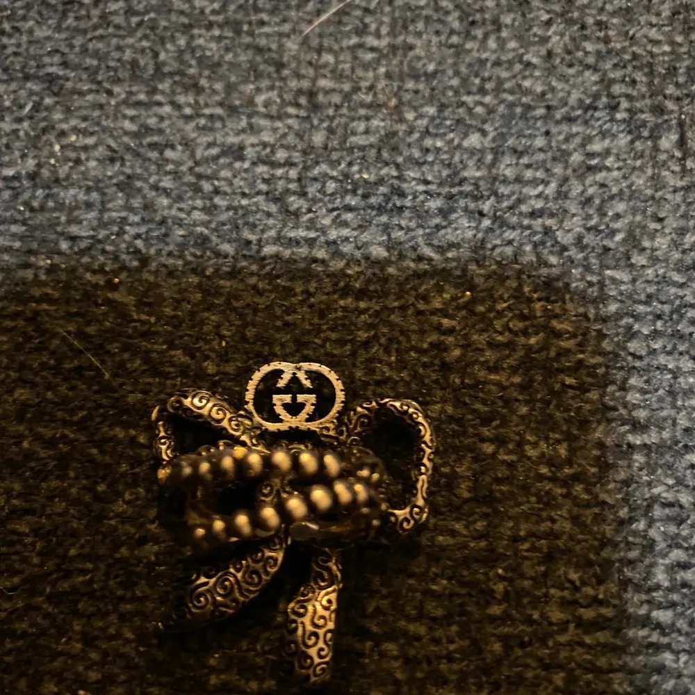 Gucci crystal bow motif Ring size xs - Image 3