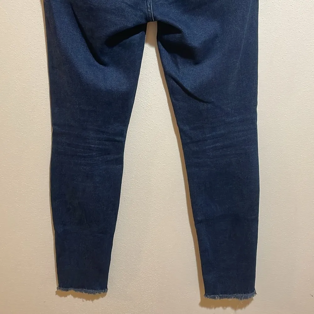 Good American Good Legs Frayed Hem Dark Wash Blue Skinny Jeans Size 0/25 - Image 9