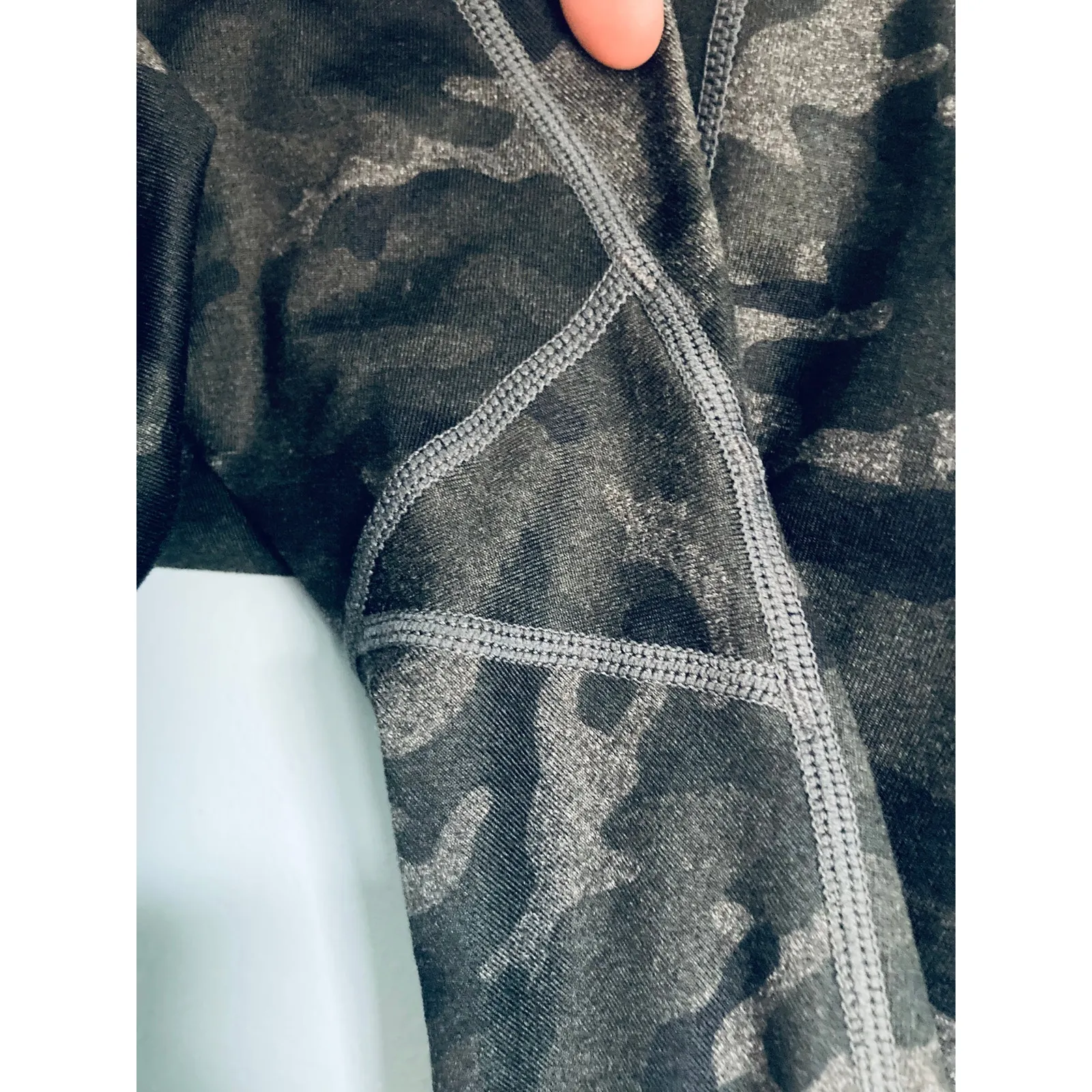 Yoga Leggings XS Athleta and Fabletics Crop - Image 7