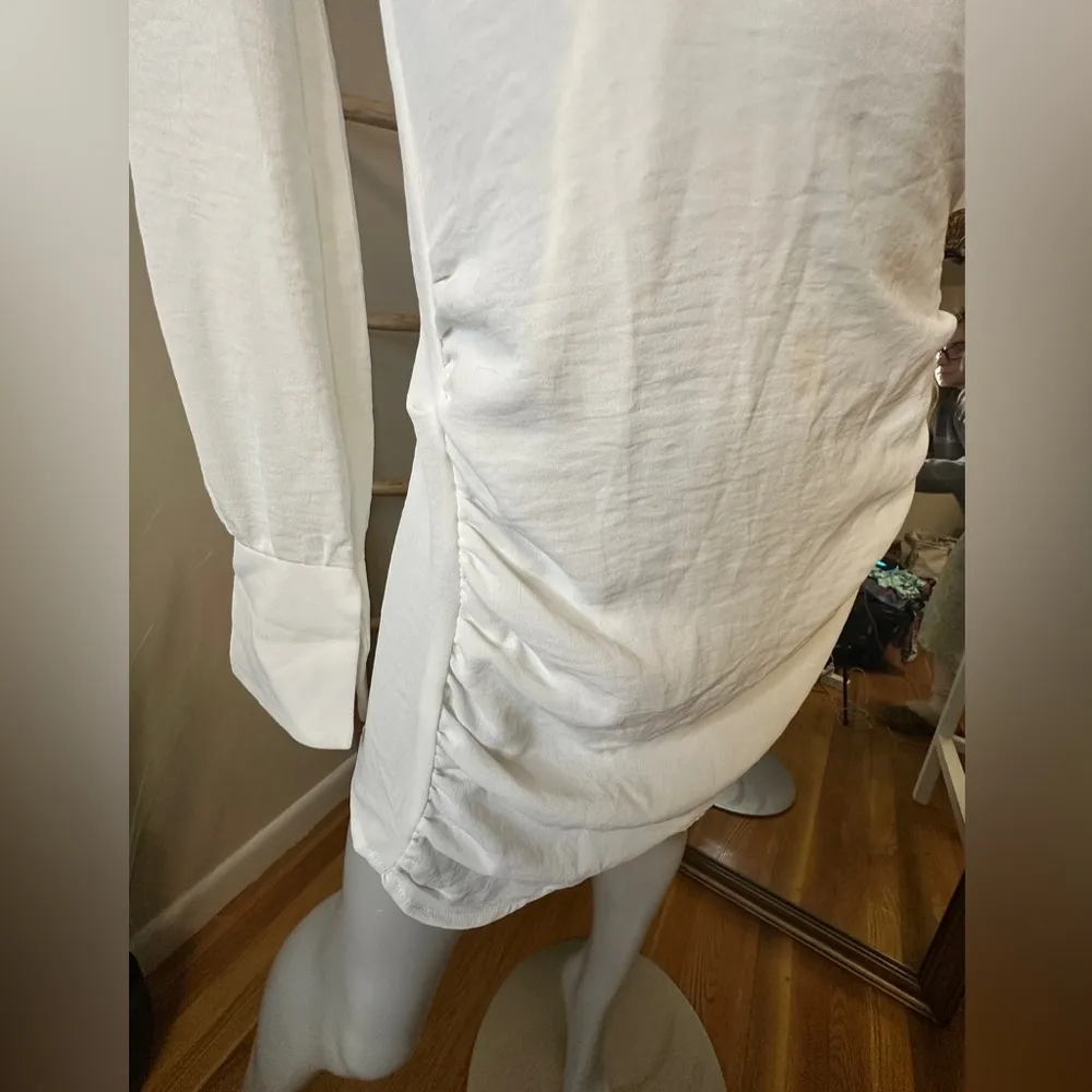 Mica's Solid Long Sleeve Deep V Mini Dress White Medium NWT - Image 3