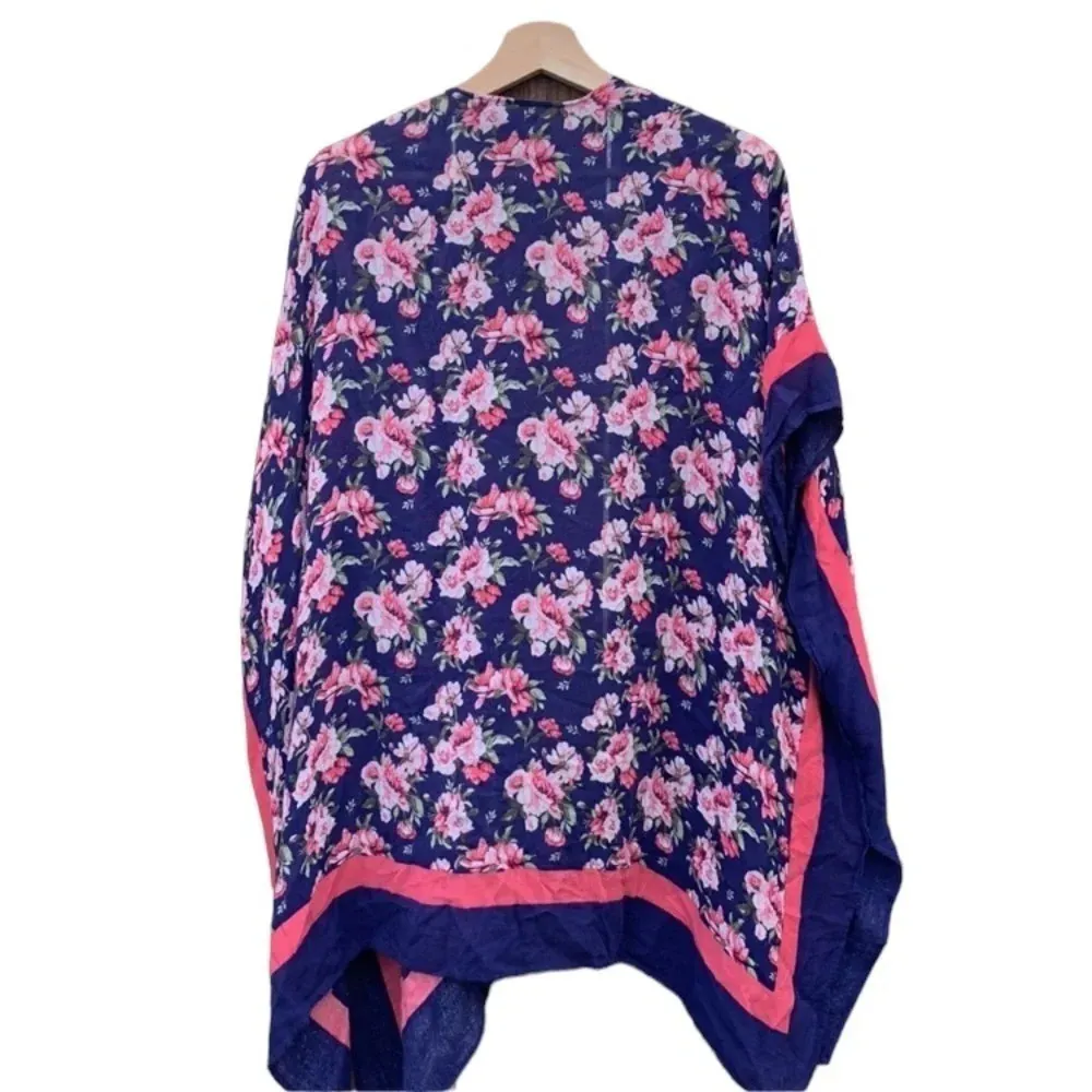 Mario Serrani one size floral kimono - Image 2