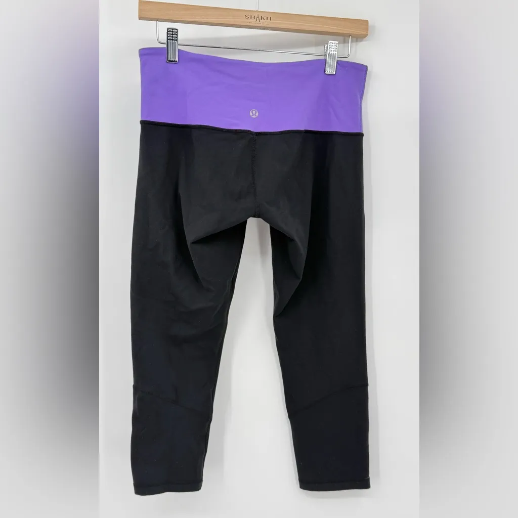 Lululemon Capri Leggings Vintage Ribbon Metal Buttons Yoga Running Black Size 8 - Image 7