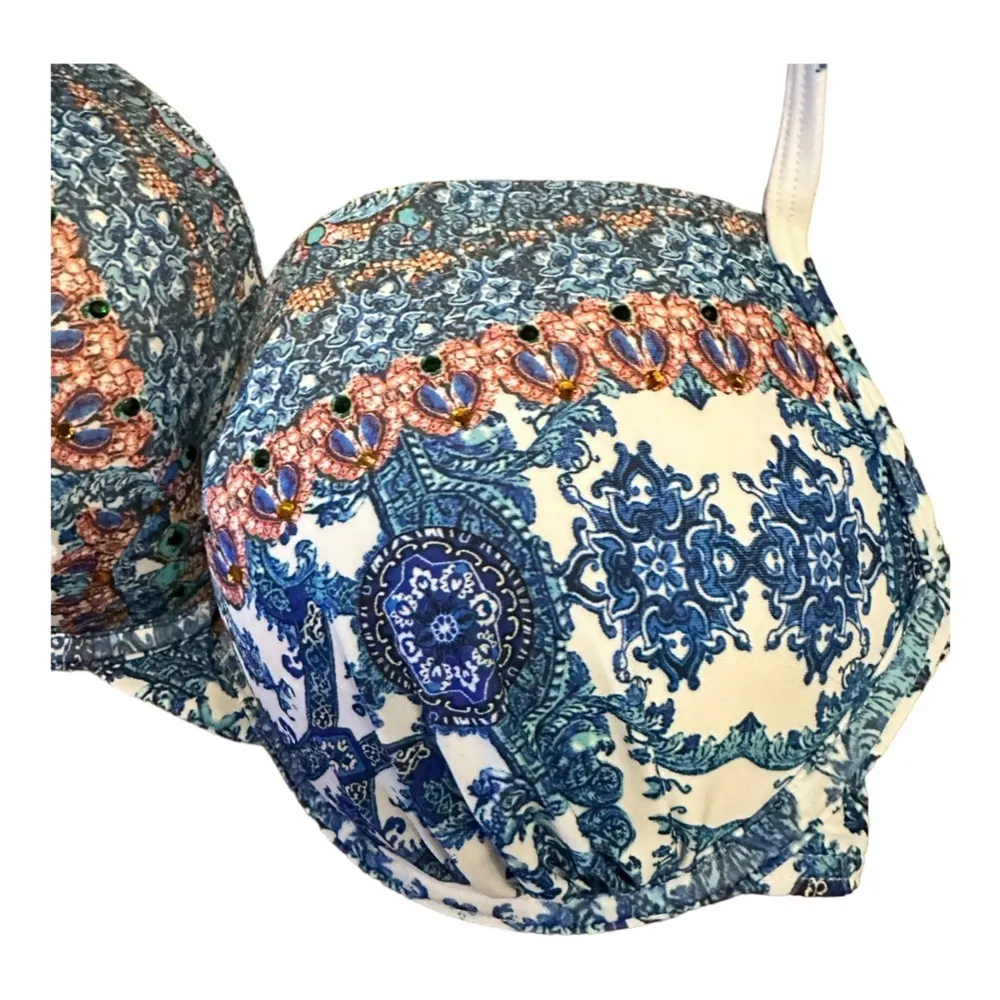 Venus Padded Bikini‎ Top - Image 2