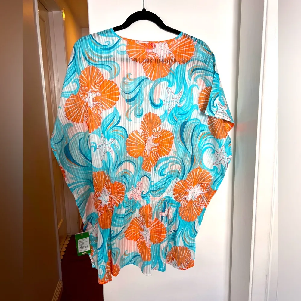 Lilly Pulitzer Shiny silver thread floral print tops - Image 3