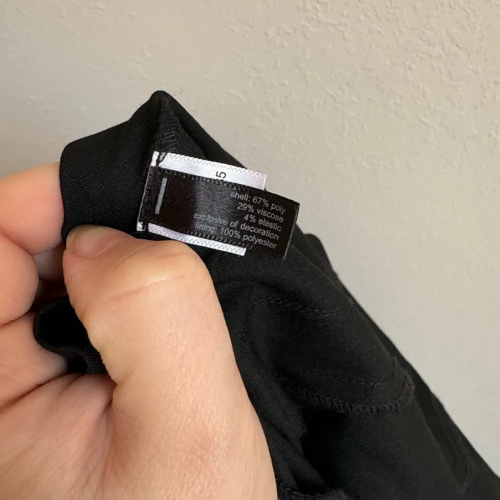 NWT  Black Ribbon Embroidered  Knee Length Circle Skirt Women’s 4 - Image 6