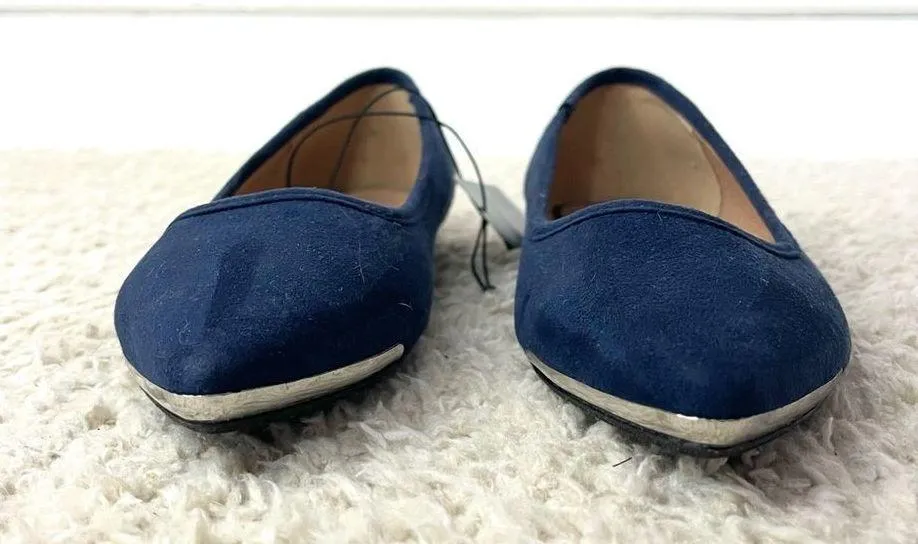 COPY - Lane Bryant Navy blue vegan suede flats sz9W - Image 3