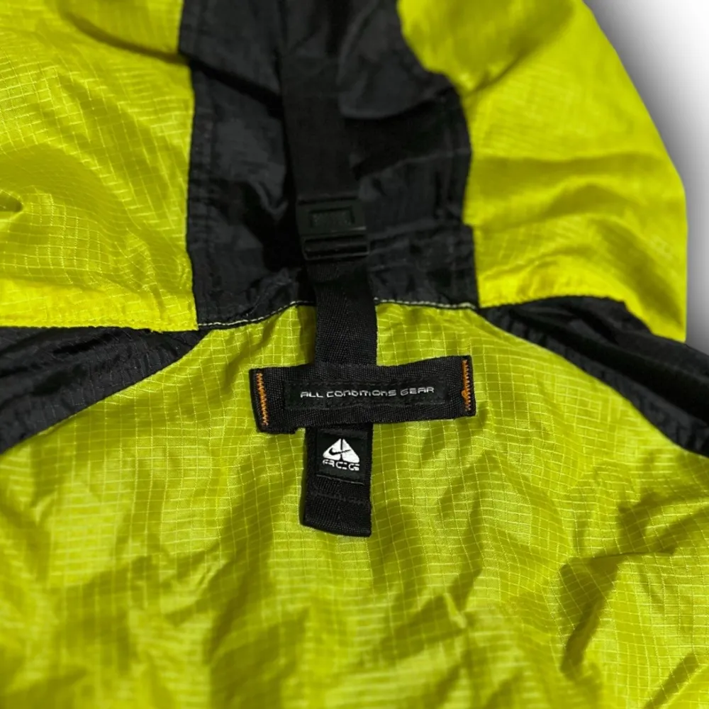 Rare Vintage Nike ACG Windbreaker Jacket Packable retro All Condition Gear - Image 6