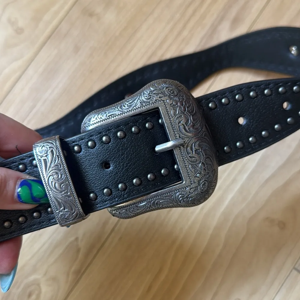 Western Studded Leather Belt Black - Image 4