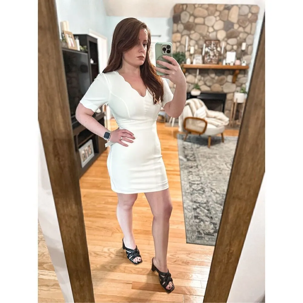 NWT Lulu’s white dress with scallops - Image 4