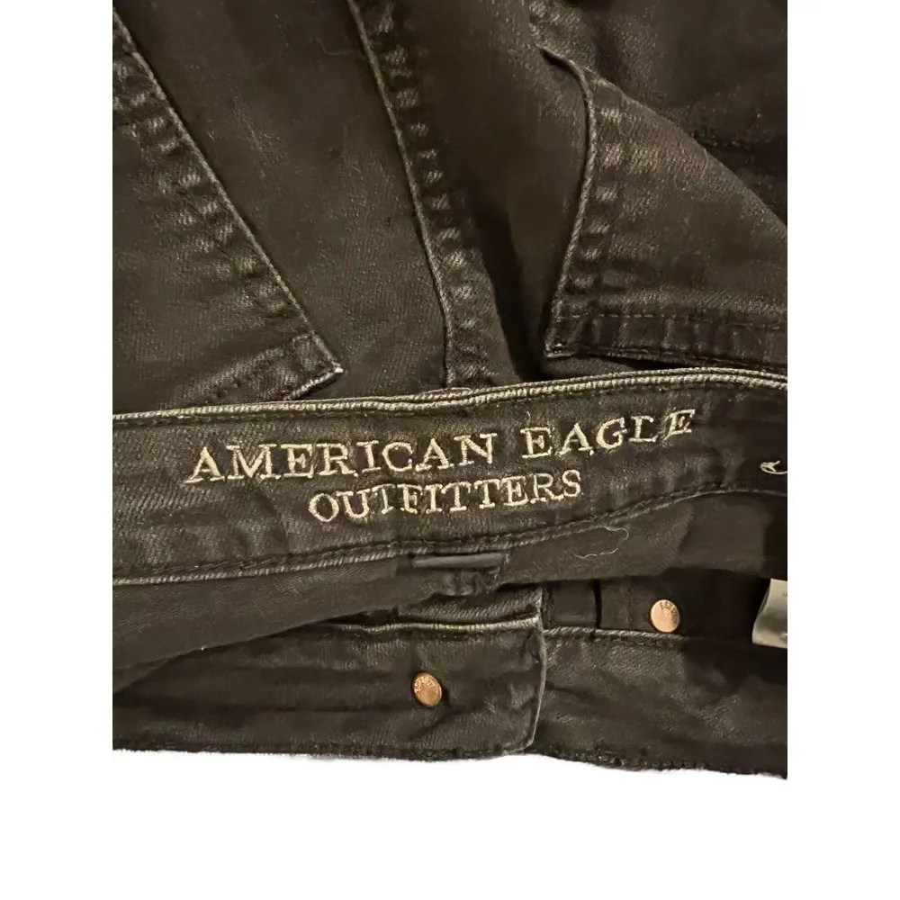 American Eagle Black Denim Mini Skirt Distressed Button Fly Frayed Hem Size 4 - Image 5