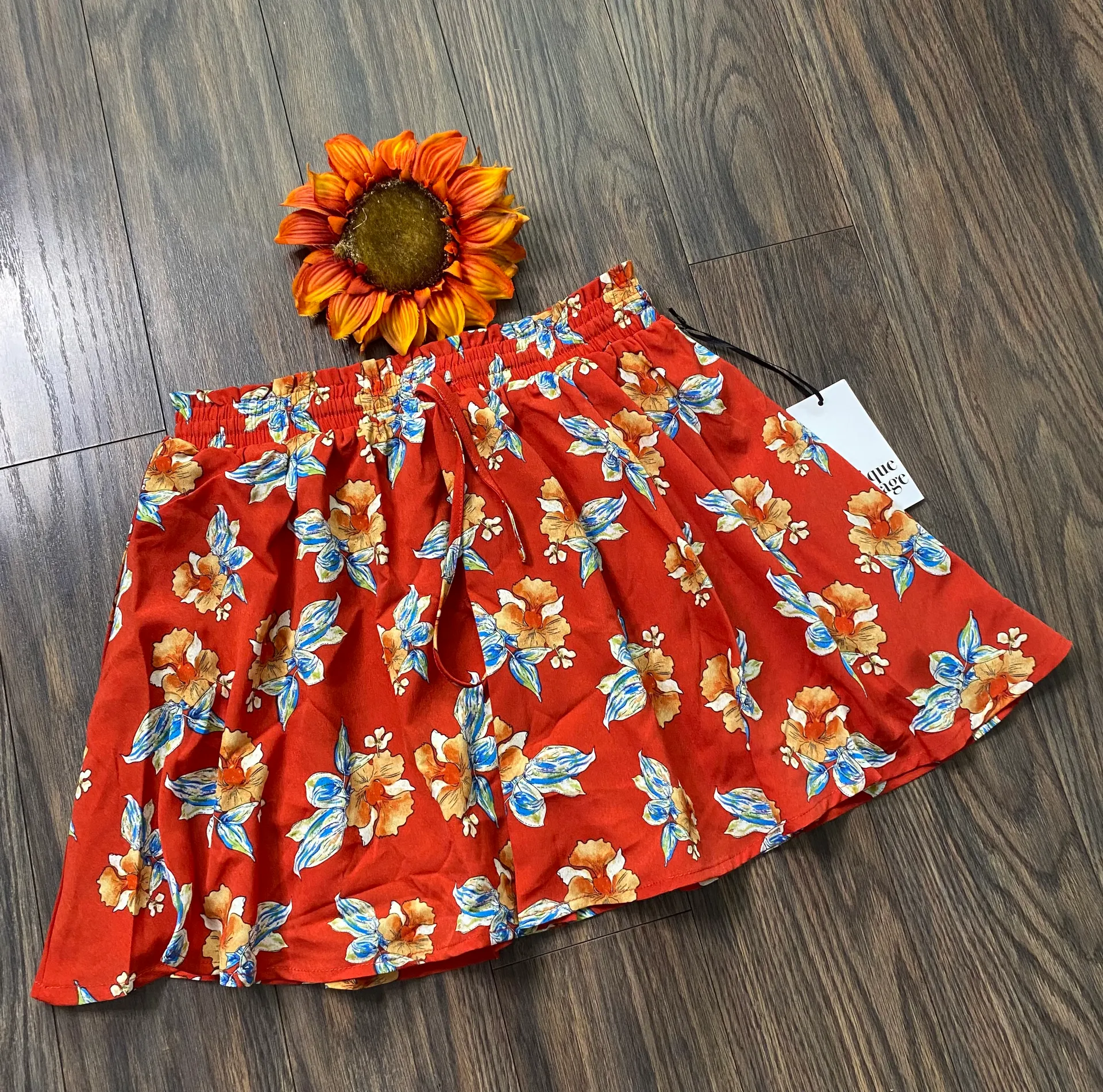 Rust Floral Daryl Skort NWT | SMALL | - Image 4