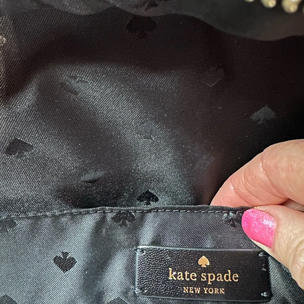 Kate Spade Chelsea Daisy Floral Print Medium Backpack - Image 4