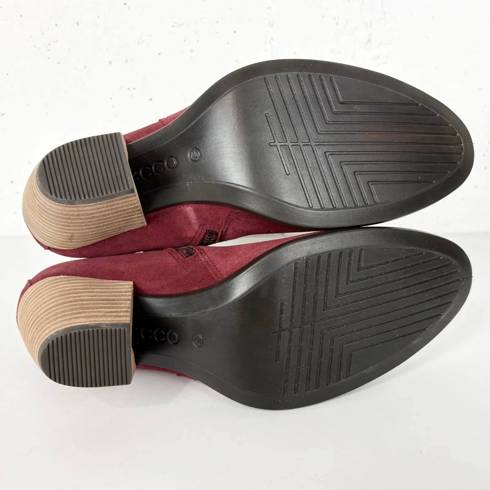 Ecco Shape 55 Western Ankle Boots Hydromax Side Zip Red Suede Block Heel Size 40 - Image 4