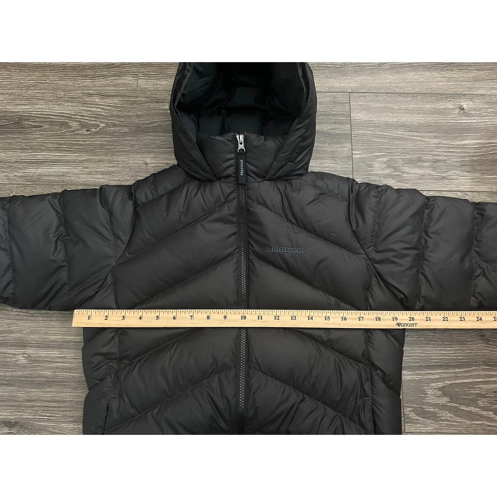 Marmot  Womens 700 Fill Down Jacket size XL - Image 3