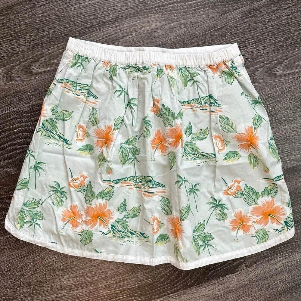 American Eagle NWT  Hawaiian Print Skirt Green Size Small - Image 4