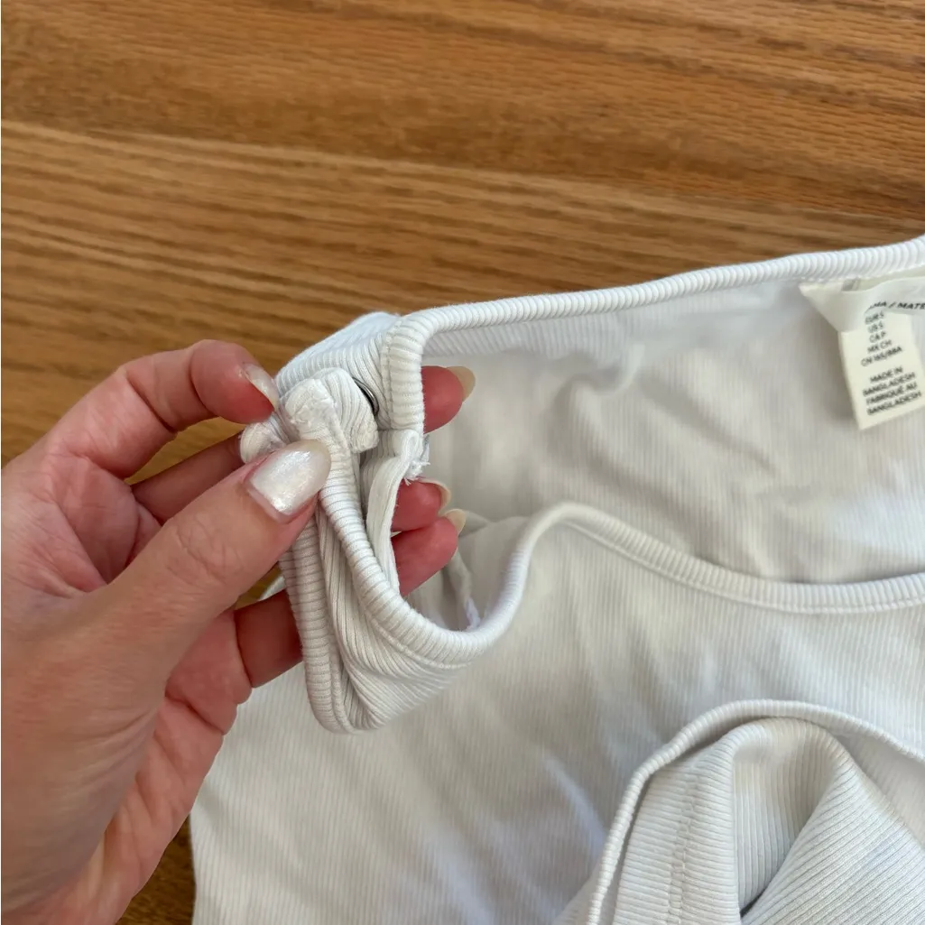 H&M nursing tank - Image 3