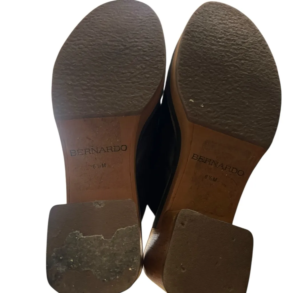 Bernardo Black Leather Mules with Elegant Bow - Image 6