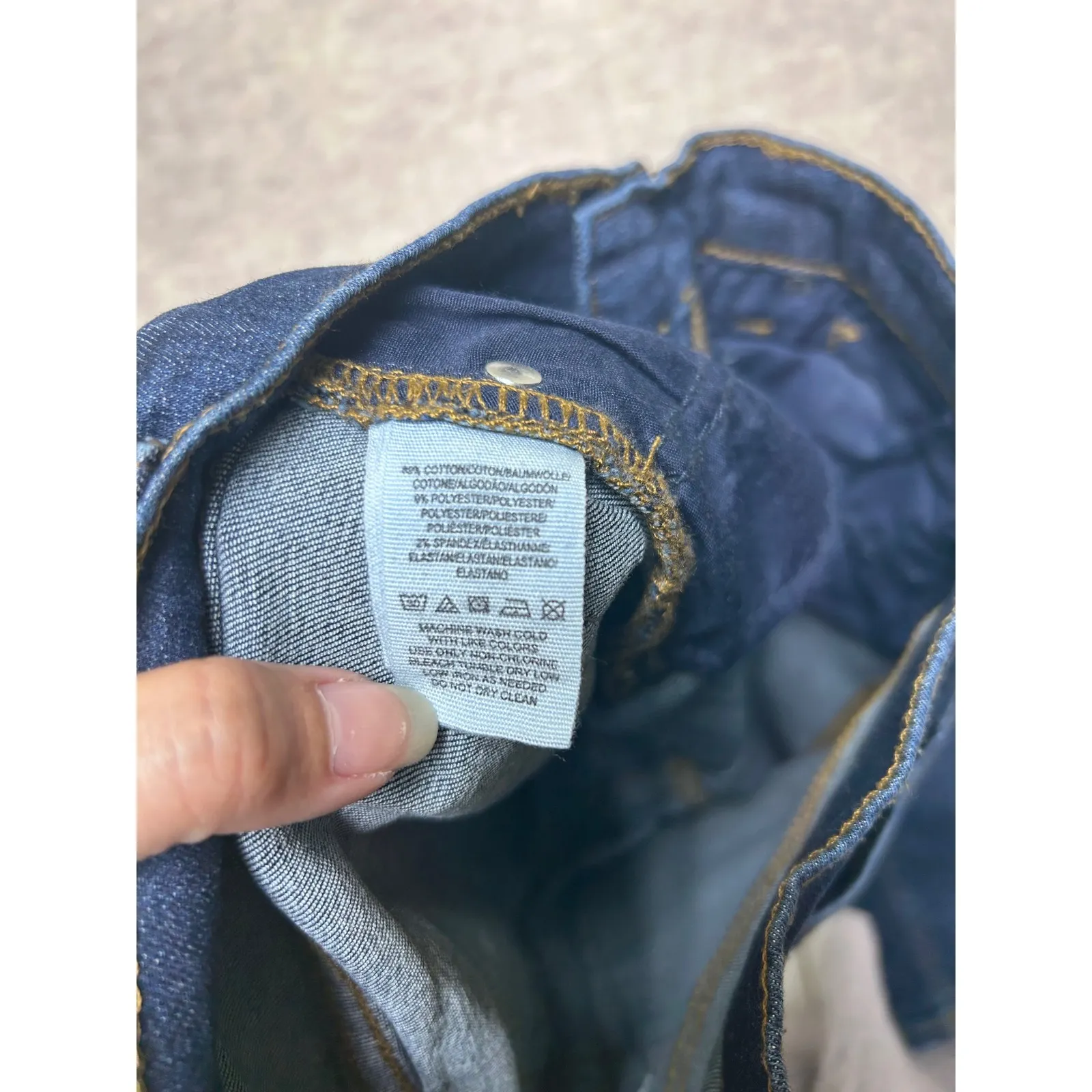 Free People Women's Jeans Size 25R‎ Dark Wash Distressed Ripped Knee Skinny - Image 4