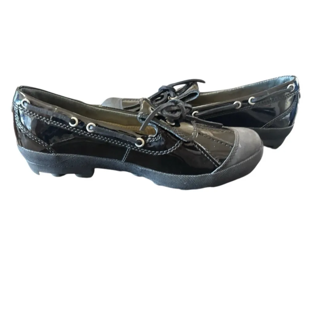Ugg Ashdale Duck Shoes Women’s Size 8 Black Patent Leather - Image 7