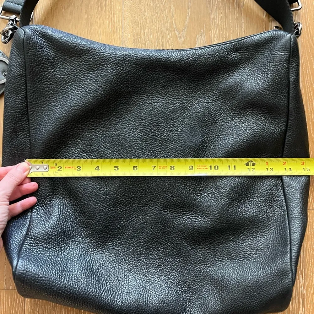 Mandarina Duck gently worn black leather bag with double strap - Image 11