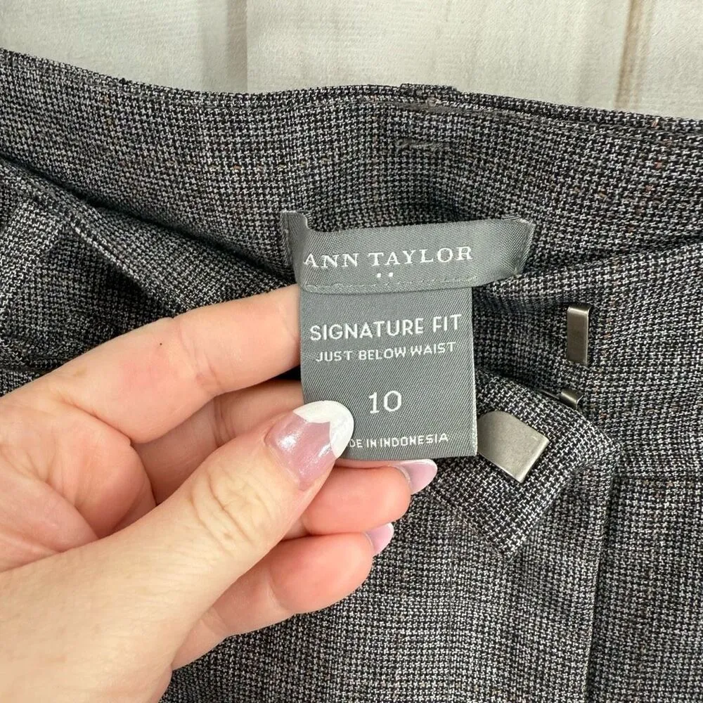 Ann Taylor Women’s 10 Signature Fit Dress Pants - Image 2