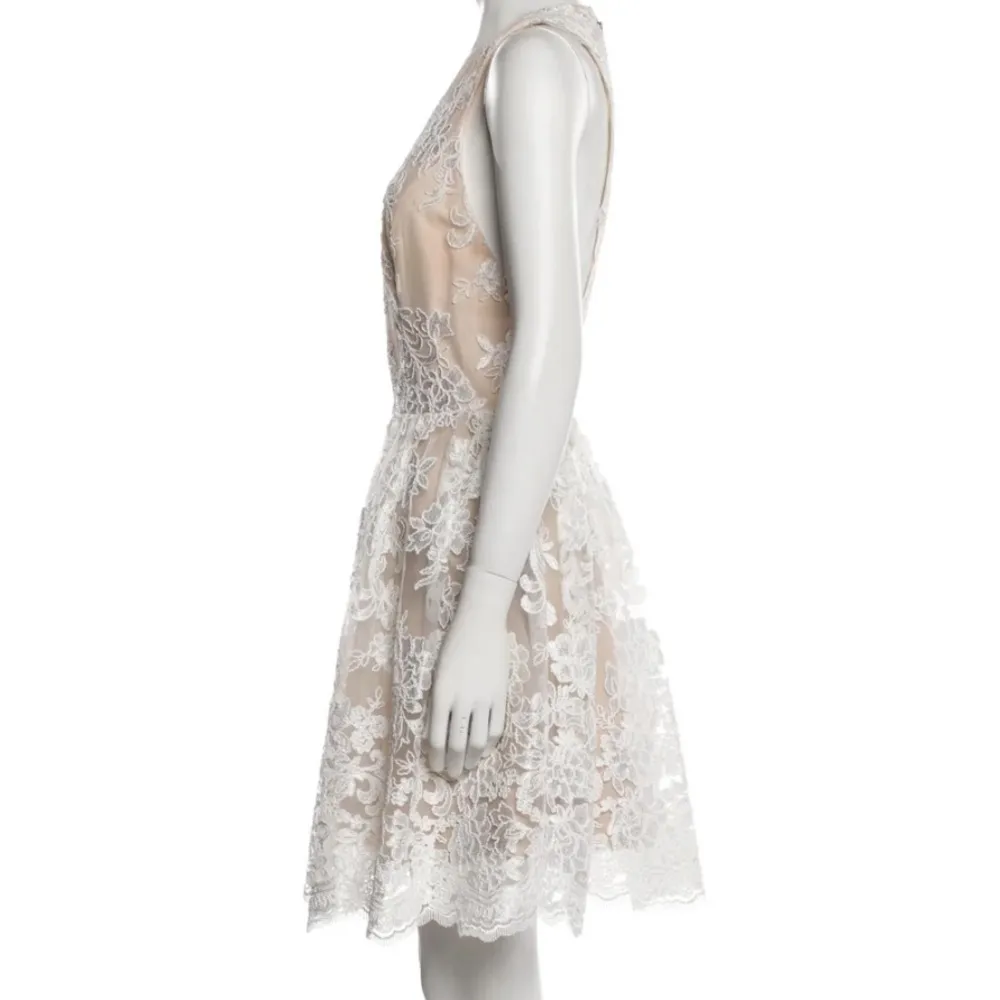 Alice + Olivia Cream Halter A-Line Mini Dress - Image 5
