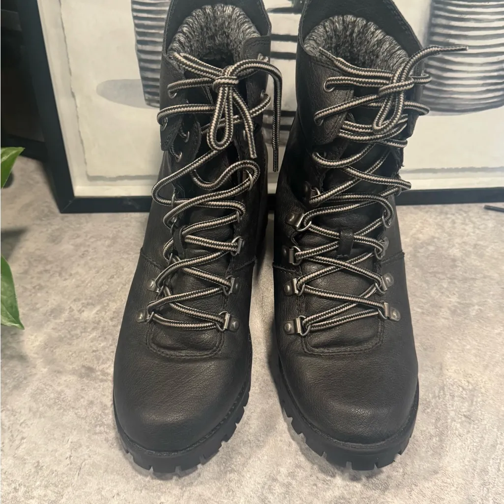 Unionbay Women's Dark Gray & Heather 8.5 Lugg Sole Moto Lace Ankle Boot - Image 5