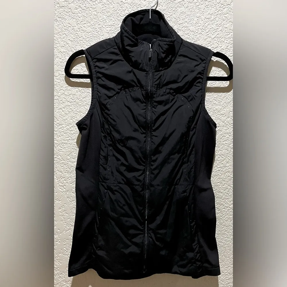 Lululemon Run For Cold Vest PrimaLoft Stretch Glide Material in Black Size 6 - Image 9