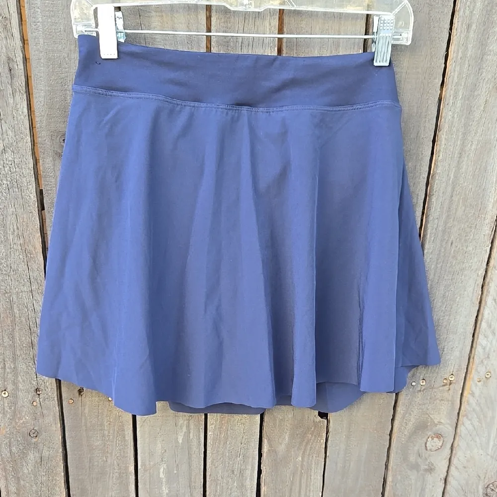 Nike  Women's Blue Skirt - Image 3