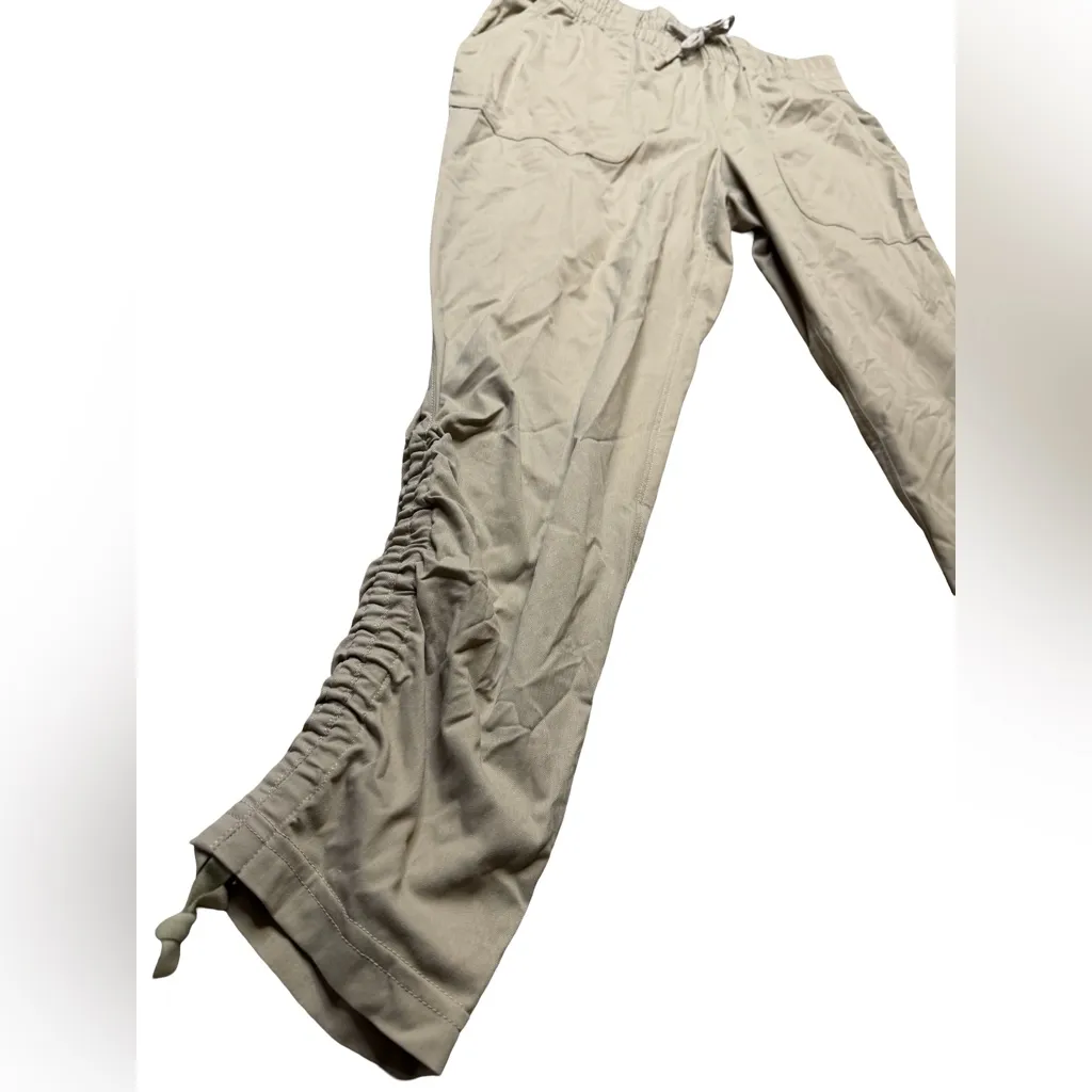 The North Face Men's Beige Joggers - Image 3