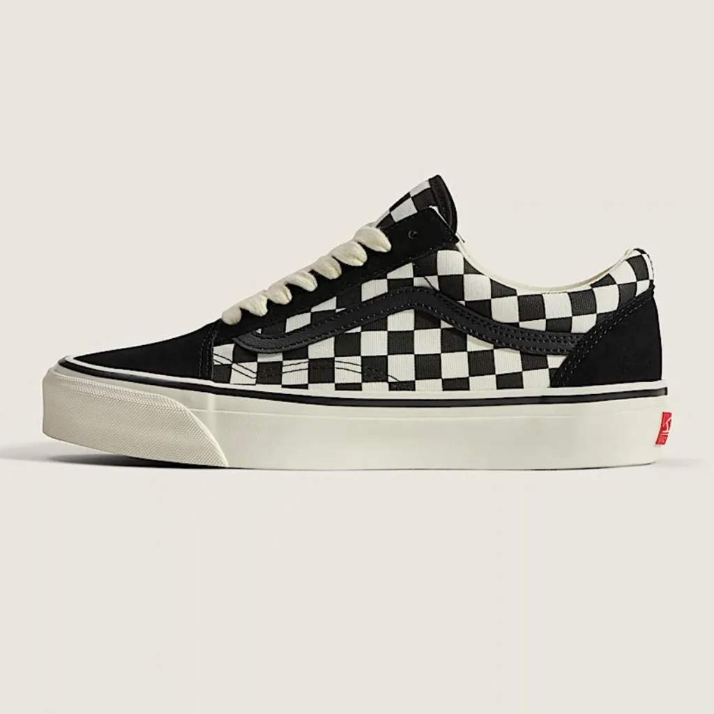 Vans Premium Old Skool Checkerboard Shoe Women 8.0 US Mens 6.5 US - Image 2