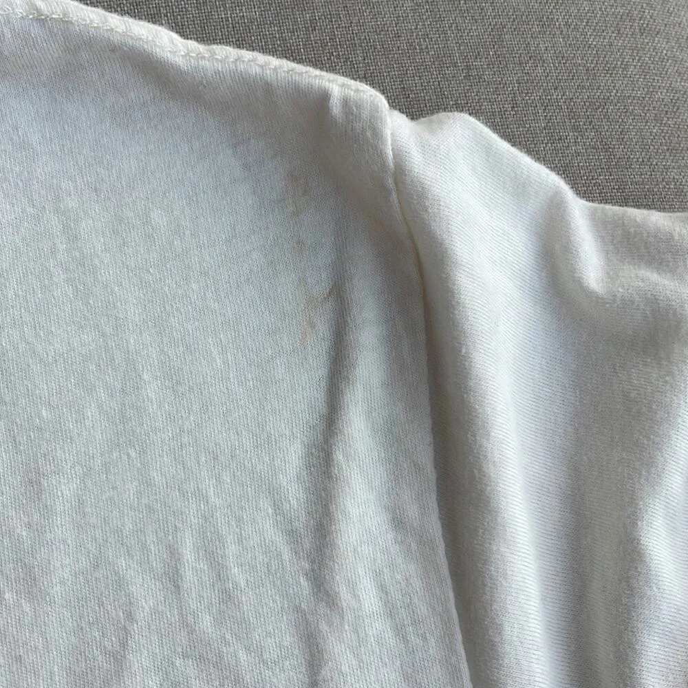 Star Wars Yoda Happy Holidays short sleeve t-shirt size small - Image 4